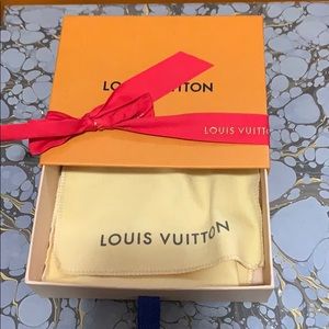 Louis Vuitton SLG box with Dust bag and ribbon